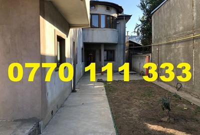 Vila 6 camere P+1+M, zona Centrala.