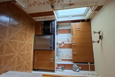 Apartament cu 3 camere decomandat în Central - 8