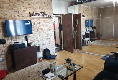 Apartament cu 2 camere decomandat în Central - 5