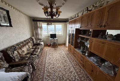 Ap 4 camere 90 mp+boxa+1 camera pe hol ultracentral b-dul Carol 1 - 2