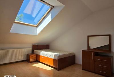 Casă cu 5 camere cu Teren 220 Mp în Central - 1