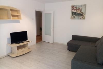 Apartament cu 2 camere decomandat în Central - 1