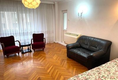 Apartament cu 3 camere | Barbu Vacarescu | Decomandat