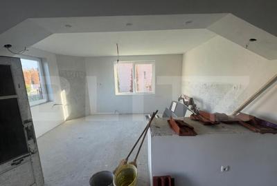 Casă cu 5 camere cu Teren 1000 Mp în Vetiș - 7