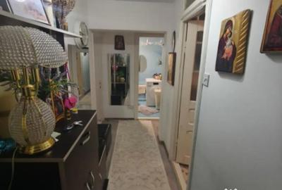 Apartament cu 2 camere decomandat în Siret - 12