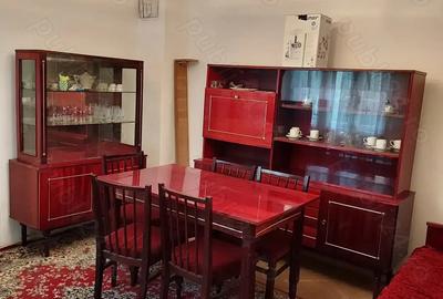 Casă cu 4 camere cu Teren 225 Mp în Central - 1