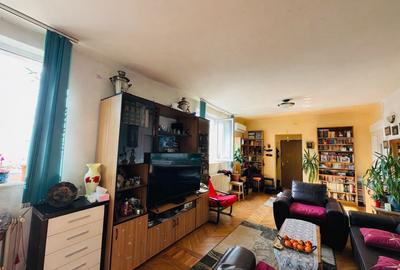 Apartament cu 4 camere semidecomandat, mobilat în Dacia - 6