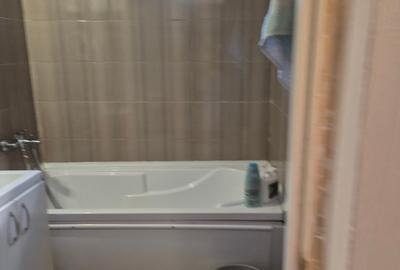 Apartament cu 3 camere circular în Giurgiului