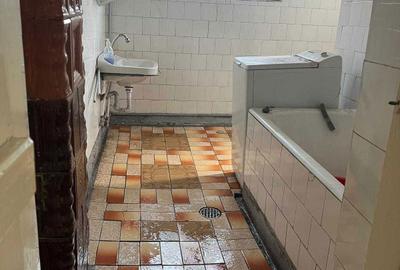 Casă cu 3 camere în Central - 8