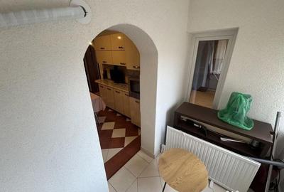 Apartament cu 2 camere decomandat, mobilat în Gara