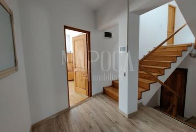 Casă individuală cu 11 camere cu Canalizare în Zorilor - 9