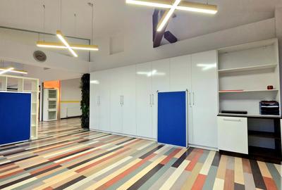 Casă cu 7 camere cu Canalizare în P-ța Unirii - 14