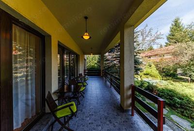 Casă cu 12 camere cu Teren 5028 Mp în Poiana - 13