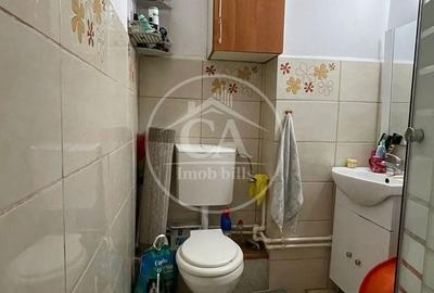 Garsonieră decomandată în Decebal - 1