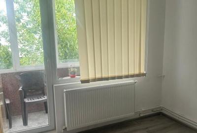 Apartament 3 camere, decomandat.Metrou Aparatori Patriei. - 12