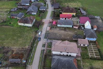 Casă cu 3 camere cu Teren 682 Mp în Sălsig - 13