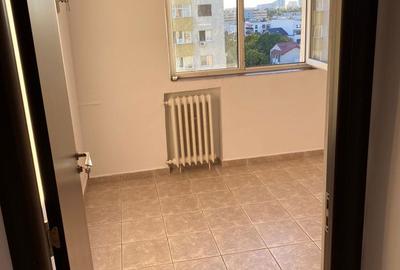 Apartament cu 3 camere decomandat în Lacul Tei - 2