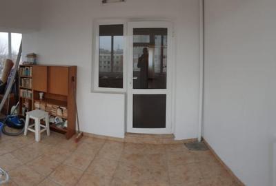 Apartament cu 4 camere decomandat, mobilat în Călărași - 15