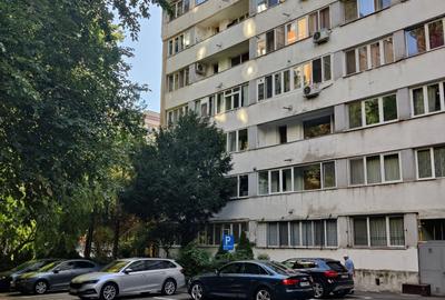 Apartament cu 2 camere decomandat în Alexandru Obregia