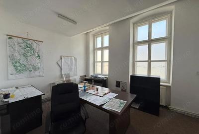 Spațiu comercial, de 110 mp, în Ultracentral - 2