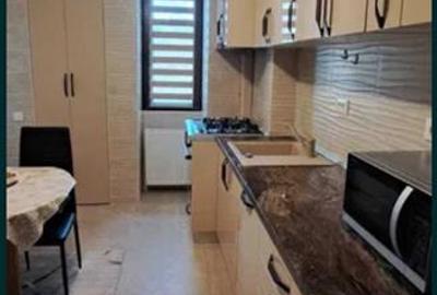 Apartament cu 3 camere decomandat, mobilat în 13 Decembrie - 1
