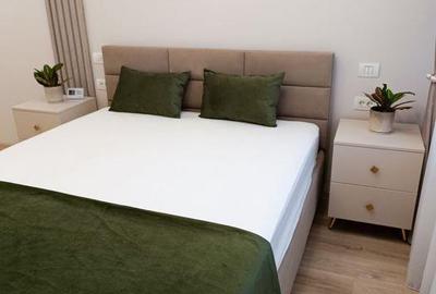 Apartament cu 2 camere decomandat, mobilat în Tractorul - 5