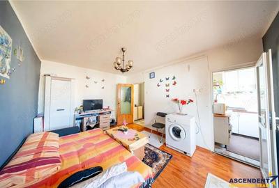 Garsonieră decomandată, mobilată în Lenin - 3