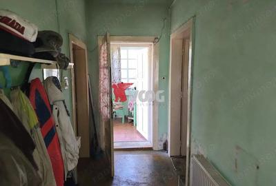 Casă cu 2 camere cu Teren 392 Mp în Lunei - 4