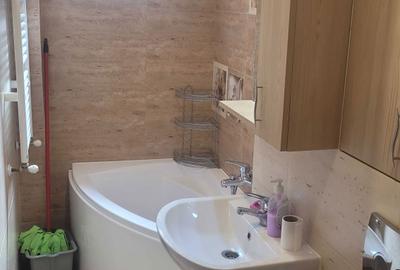 Apartament cu 2 camere decomandat în Rogerius - 6