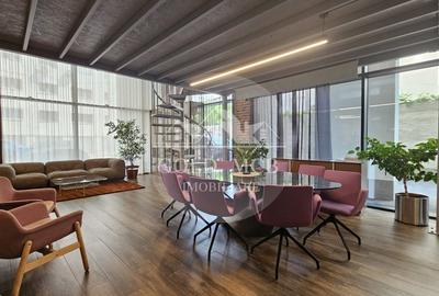 Spatiu Comercial -Piata 1 Mai - 3