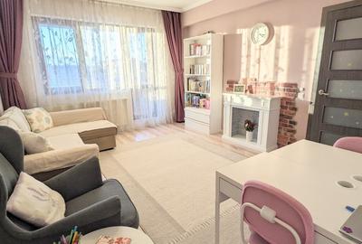 Direct proprietar | 3 camere | Et. 5/6 | 72,6 mp (84,7 mp total) | Parcare - 3