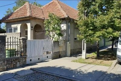Casă cu Teren 1325 Mp în Ronaț - 2
