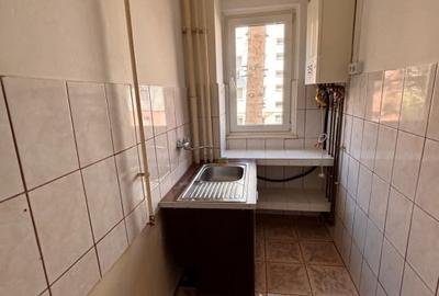 Apartament 2 camere semidecomandat-zona Sacele. - 6