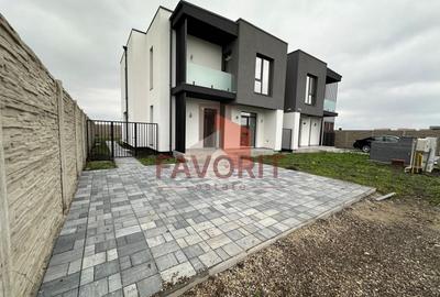 Duplex cu 5 camere cu Canalizare în Săcălaz - 1