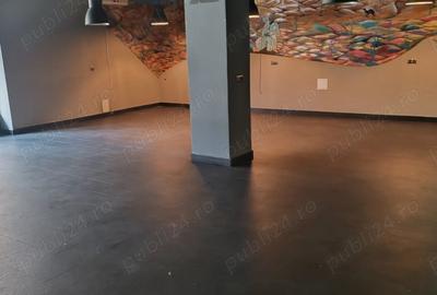 Spațiu comercial, de 155 mp, în Central - 4