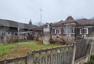 Casă cu 2 camere cu Teren 1200 Mp în Central - 17