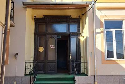 Casă cu Teren 300 Mp în Central - 6