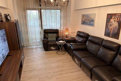 Apartament cu 3 camere semidecomandat, mobilat în Sebastian - 2