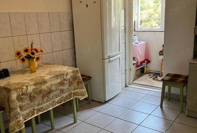 Apartament de vanzare - 1