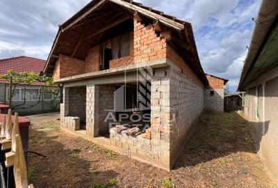 Casă individuală cu 15 camere cu Canalizare în Pesac - 5