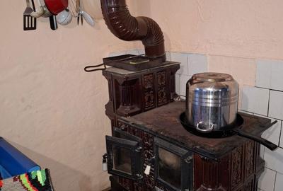 Casă cu 2 camere în Ponor - 2