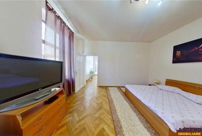 Apartament in casa, cu terasa si curte interioara, Central, Brasov - 15