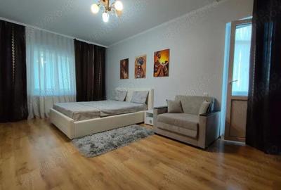 Garsonieră decomandată în Central - 1