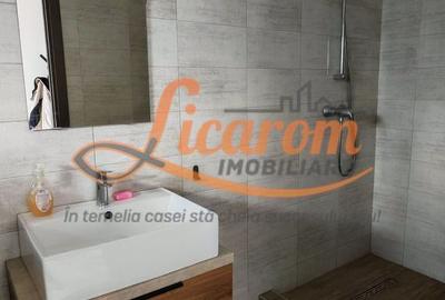 Casă cu 4 camere în Central - 2