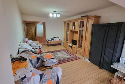Apartament cu 2 camere decomandat în Orizont - 8