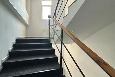 Oportunitate investitie cladire birouri proprie centrala pe fiecare etaj - 8