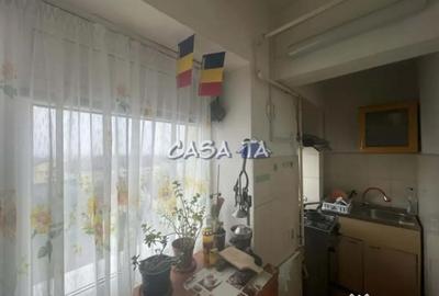 Apartament cu 3 camere semidecomandat, mobilat în Plopilor - 13