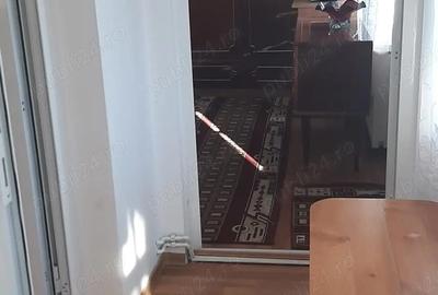 Casă cu 2 camere cu Teren 900 Mp în Tunari - 2