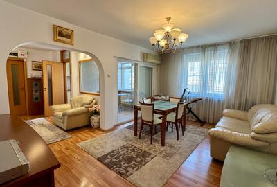 Apartament cu 4 camere semidecomandat, mobilat în Calea Victoriei - 1