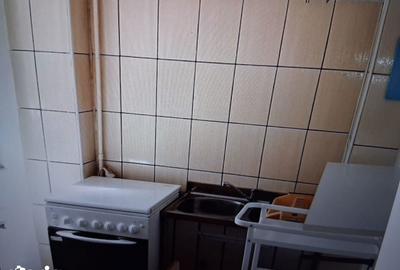 Garsonieră decomandată în Ștefan cel Mare - 4